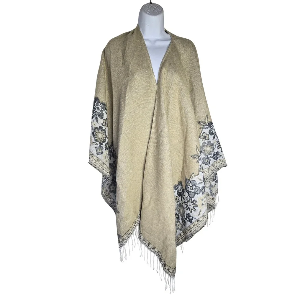 Chico's Floral Border Ruana Poncho Women OS Tan Gray Acrylic Blend Boho Fringed